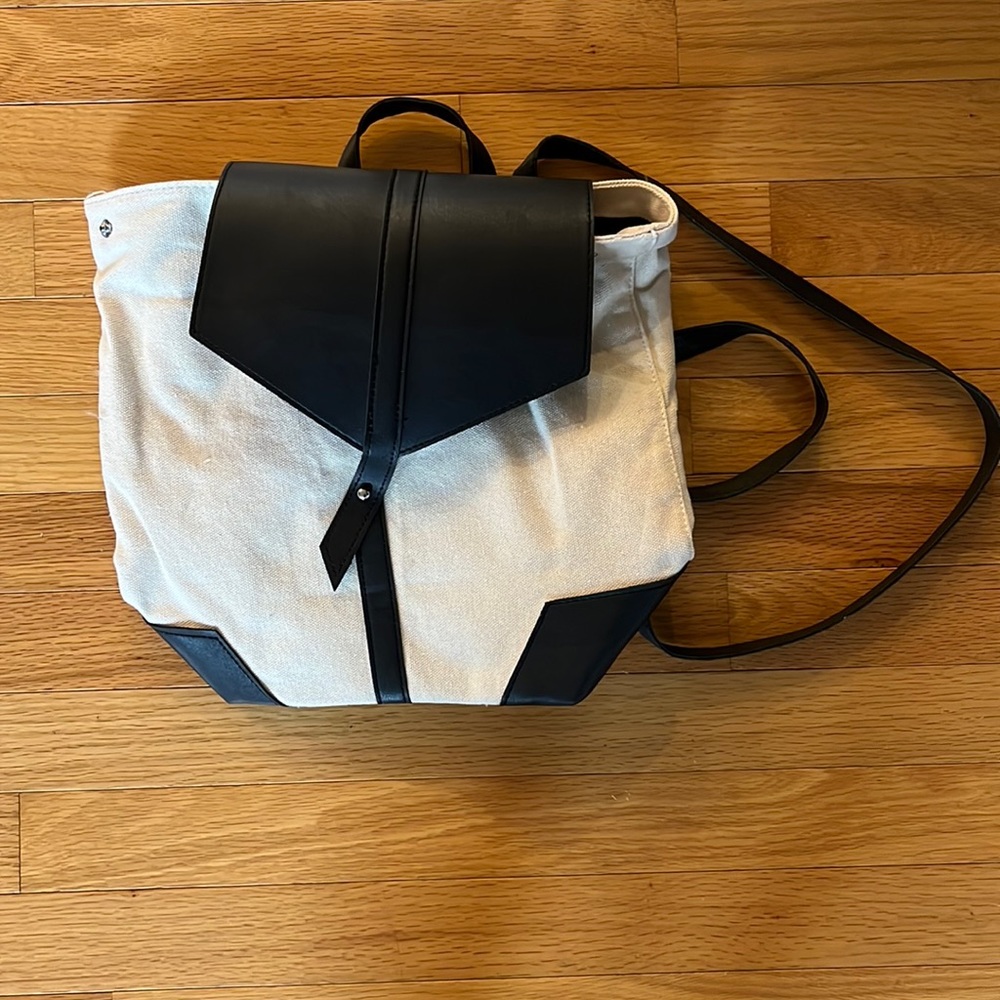 Deux Lux Backpack